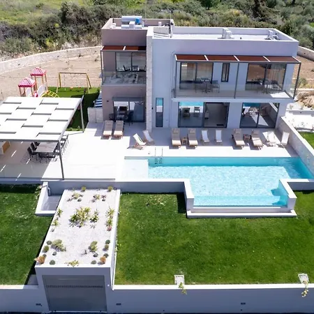 Seaview Luxury * خانيا