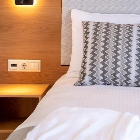 Seaview Luxury Villa *